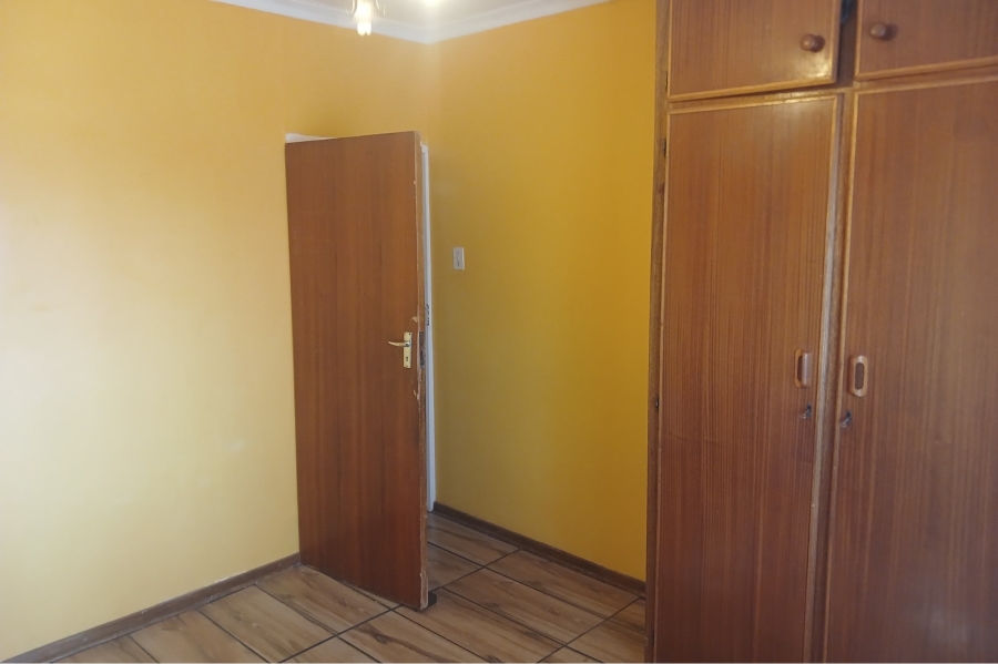 4 Bedroom Property for Sale in Roodepan Northern Cape